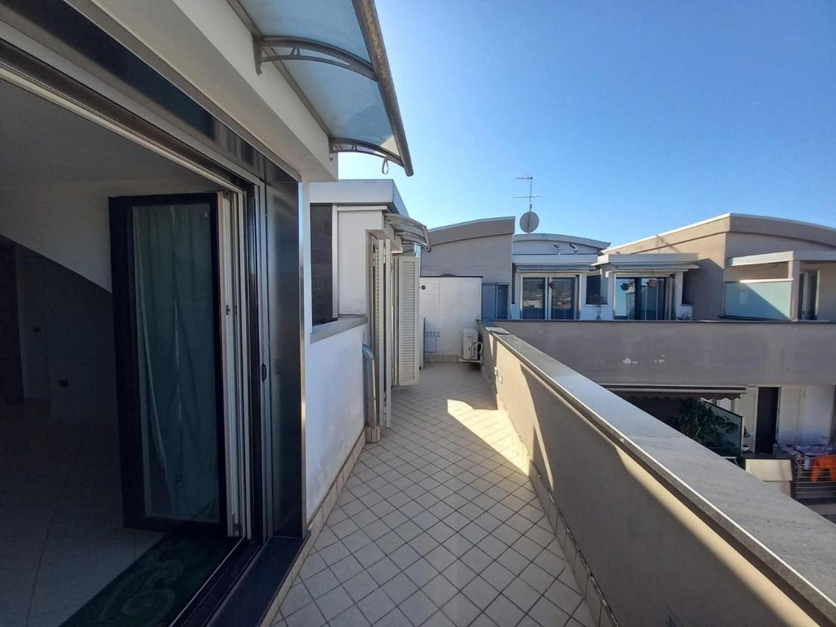Casa Vacanza Lareggia Con Garage San Prisco Luaran gambar