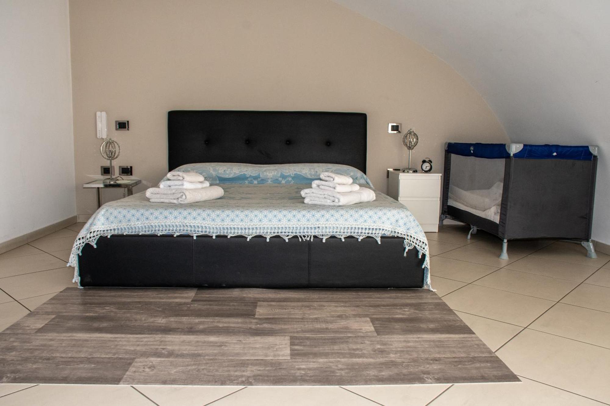 Casa Vacanza Lareggia Con Garage San Prisco Luaran gambar