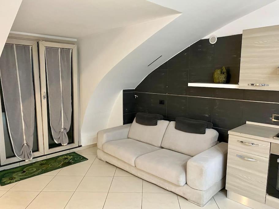 Casa Vacanza Lareggia Con Garage San Prisco Luaran gambar