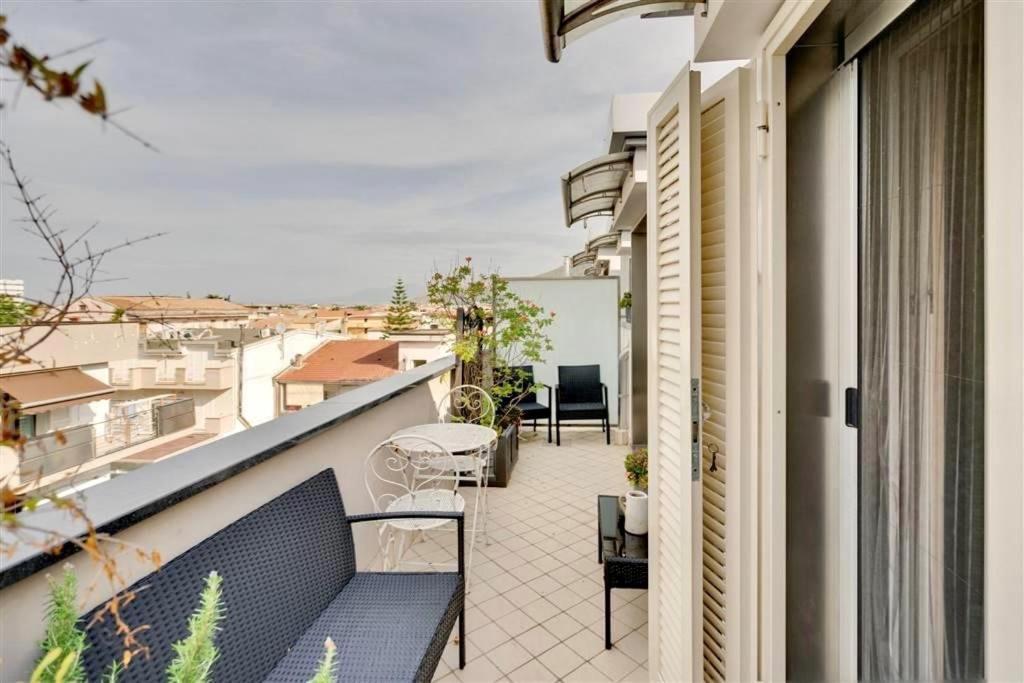 Casa Vacanza Lareggia Con Garage San Prisco Luaran gambar